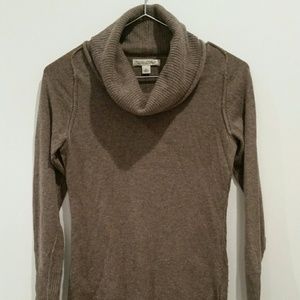 Banana Republic Wool & Cashmere Boat Neck Sweater